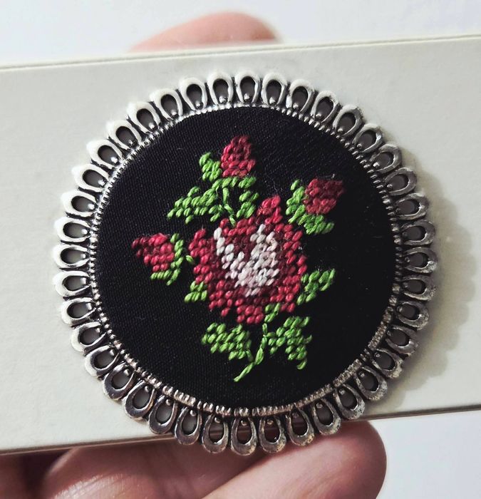 Brosa si cercei vintage