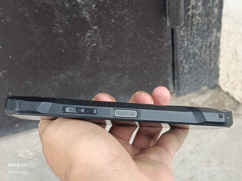 Продоётся Tank G3 S61 Pro обмен на Айфон