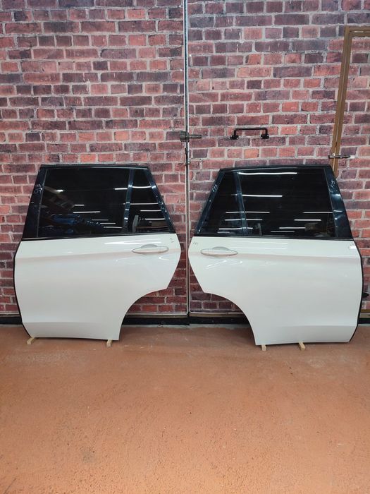 Usa portiera stanga dreapta spate Bmw X5 F15