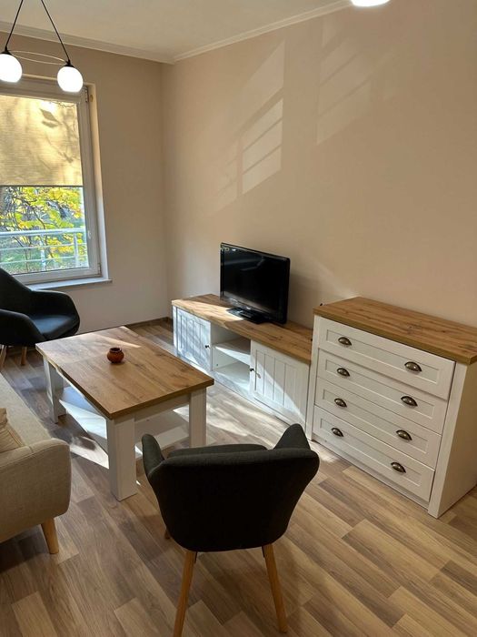 Дава се под наем Двустаен апартамент в София, Стрелбище - 60 кв.м за 469.2 € - Снимка #3