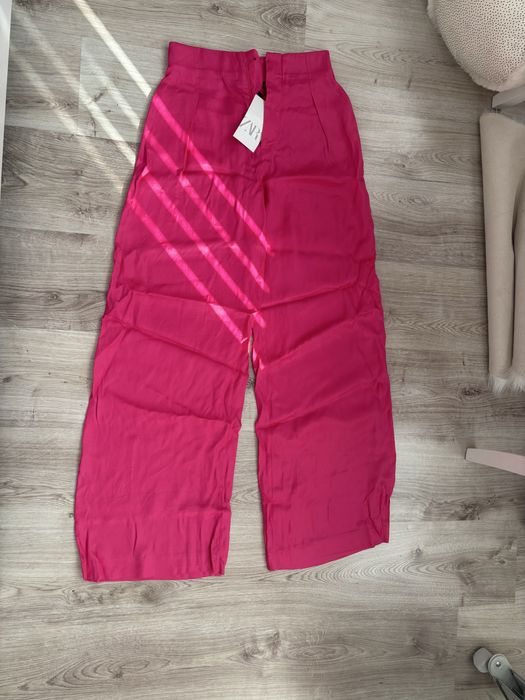 Дънки и панталони