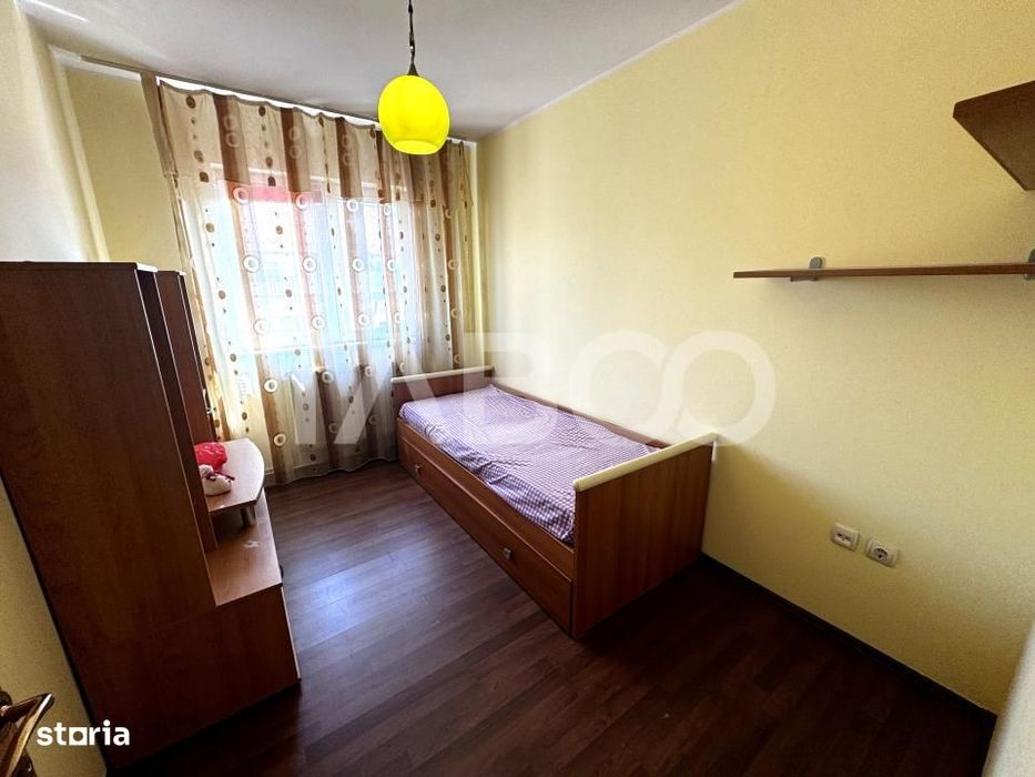 COMISION 0 - Apartament decomandat 4 camere 90 mpu Vasile Aaron Sibiu