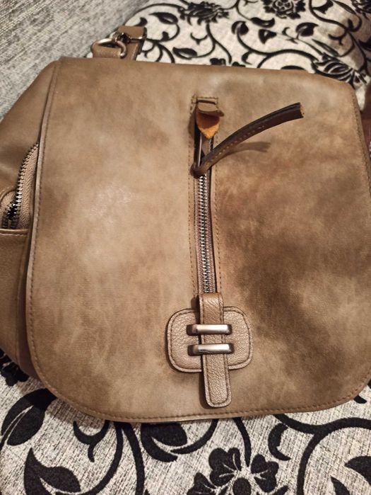 Рюкзак кофейного цвета