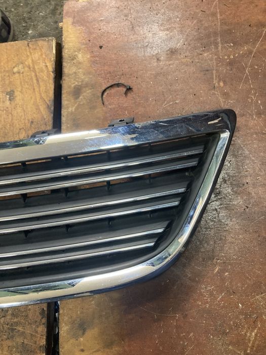 Vw phaeton 2004година Предна Решетка