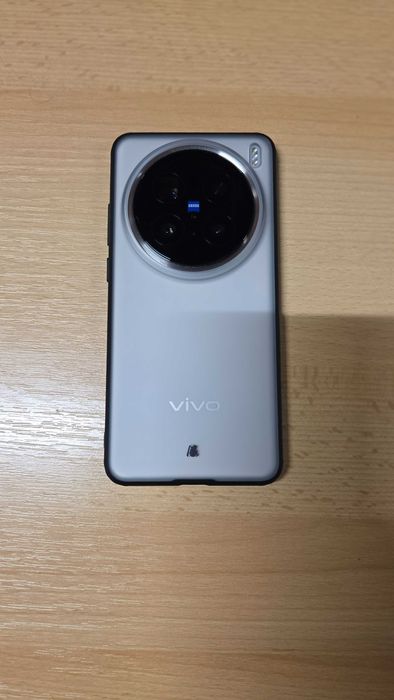 Vivo X200 PRO Titan Grey Nou