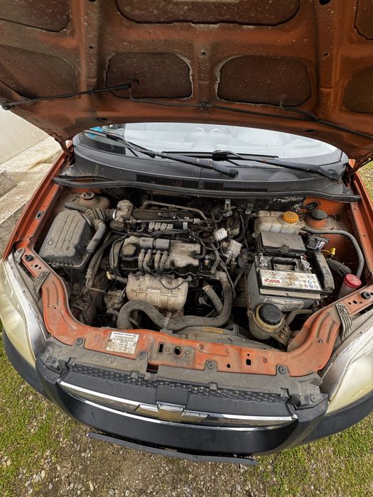 Dezmembrez Chevrolet Aveo - 1.2 Benzina + Gaz (2007) - Radiata,