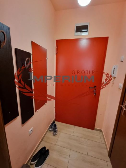 Дава се под наем Едностаен апартамент в Варна, Левски - 25 кв.м за 248.88 € - Снимка #4