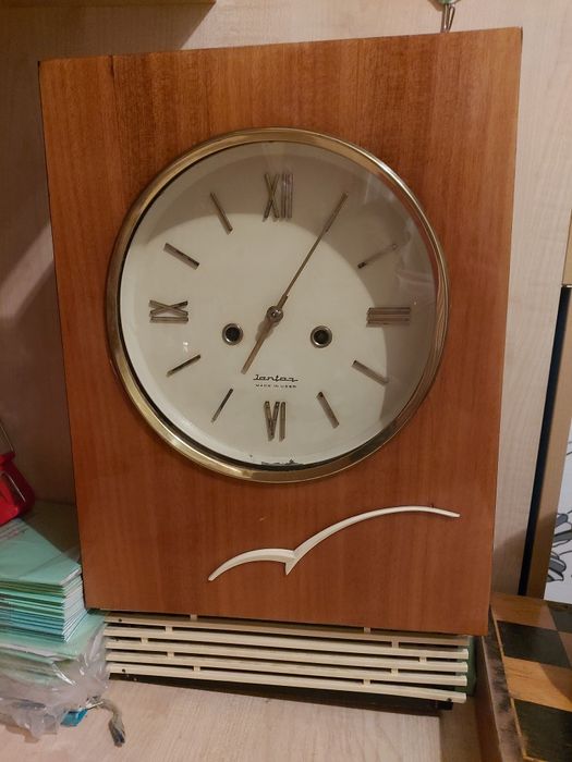 Часы Янтарь с боем