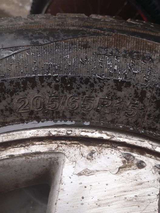 Титановый диск от тайоты с резиной