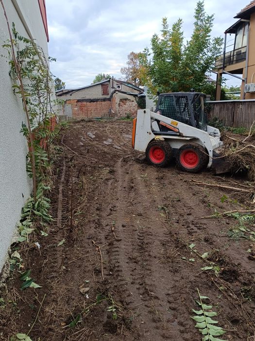 Inchirieri utilaje Bobcat si miniexcavator
