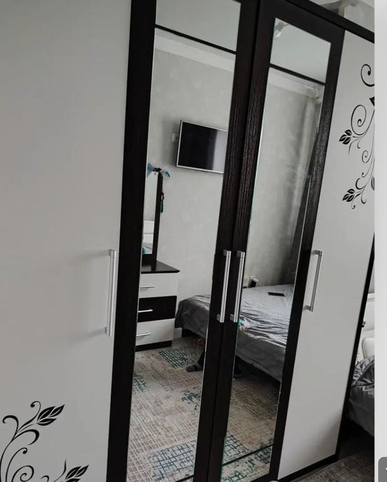 Спальный гарнитур