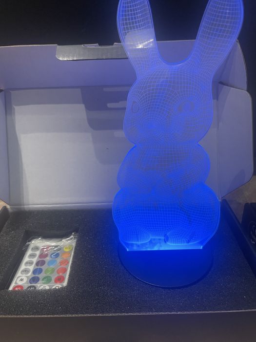 3D нощна лампа..