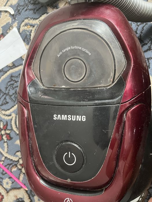 Продаеться пылесос