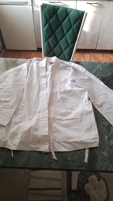 Кимоно отдам за 3 токтамыша