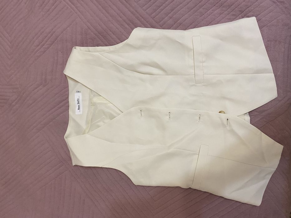 Женская кофта, юбки, двойки