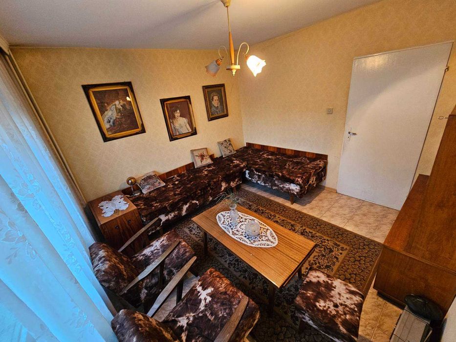 Продава се Тристаен апартамент в Русе, Възраждане - 100 кв.м за 1099 €/кв.м - Снимка #7