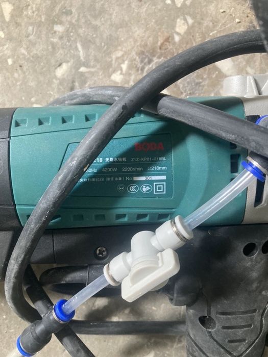 Установка алмазного сверления