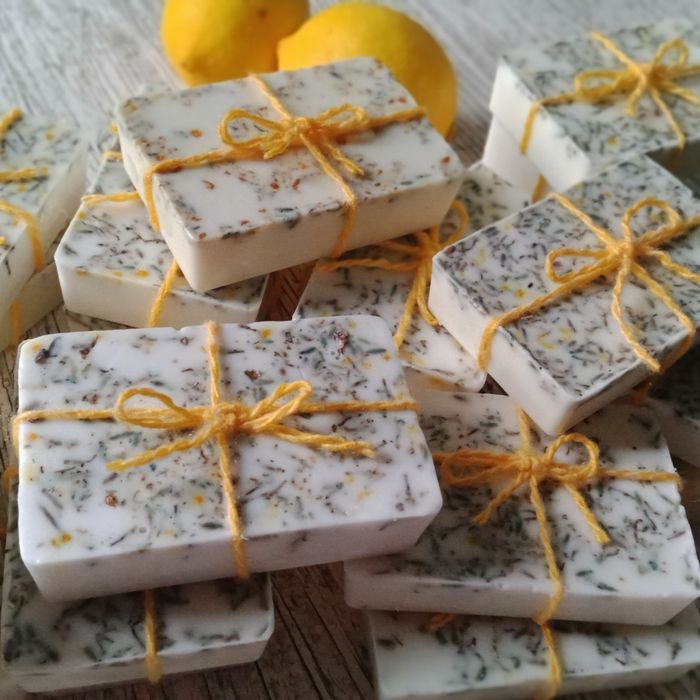 Букеты из мыльных роз