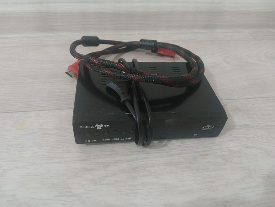 Продам телевизор с приставкой