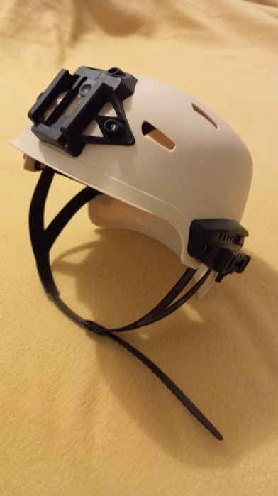 Pușcă SCAR + Cască tactică – stare că nou