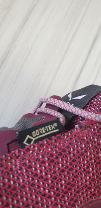 Salewa Speed Beat Gore - Tex   41/26.5см. ОРИГИНАЛ! Дамски спортни