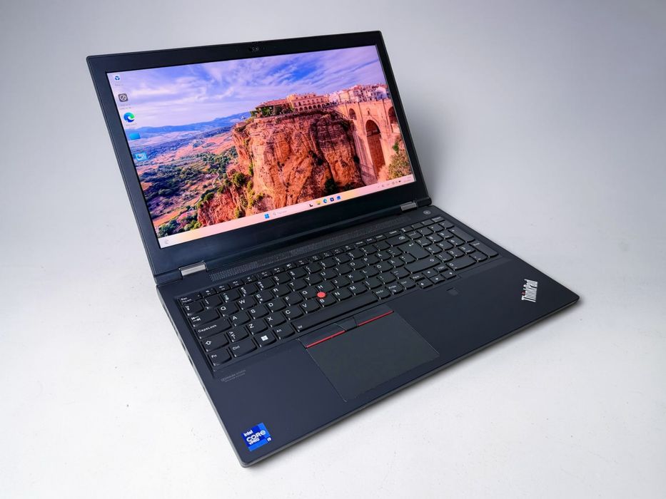 Лаптоп Lenovo ThinkPad T15g Gen 2 15.6" 4K i9-11950H 32GB 512GB RTX 3080 Перфектен! Гаранция!
