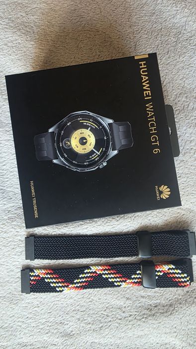 ПРОДАВАМ Часовник huawei watch 6 gt