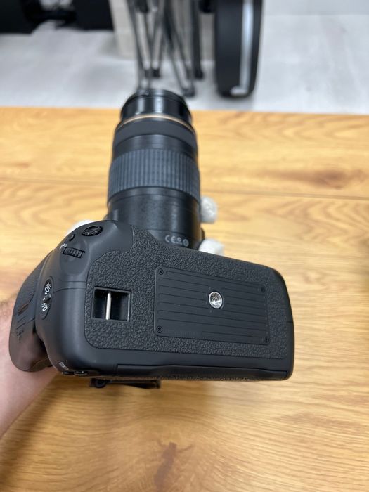 Професионален Фотоапарат Canon 7D