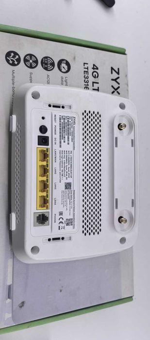 Router Wireless Zyxel 4GB