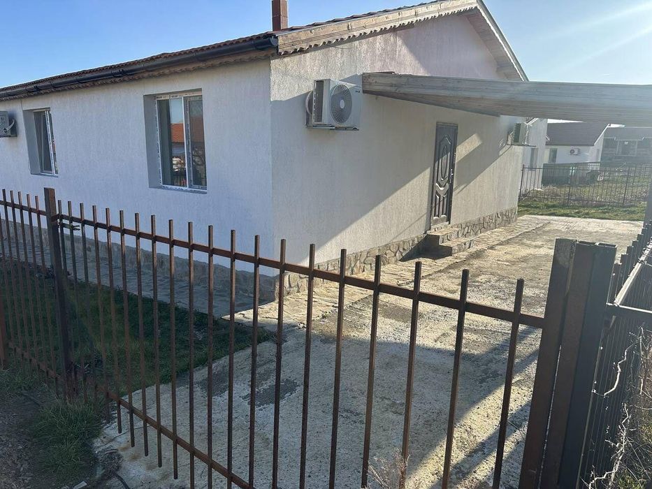 Къща, под наем, гр. Каблешково