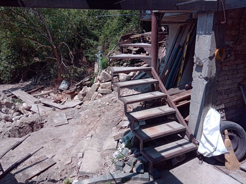 Вита стълба / Външно стълбище - стомана и бетон