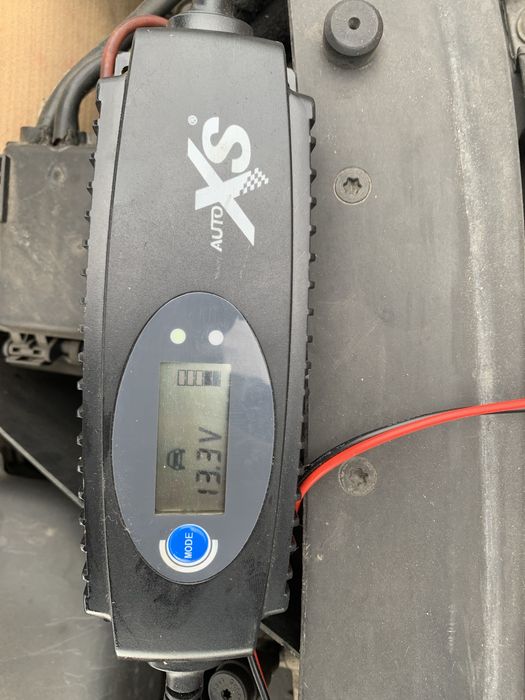 Incarcator acumulatori auto, moto, electronic