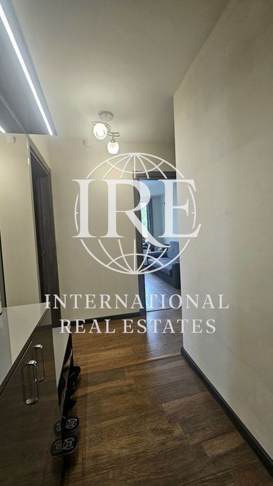 Продава се Тристаен апартамент в Варна, Възраждане 3 - 101 кв.м за 1976 €/кв.м - Снимка #5