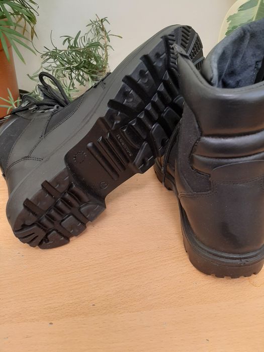 Продавам мъжки кубинки 44 номер