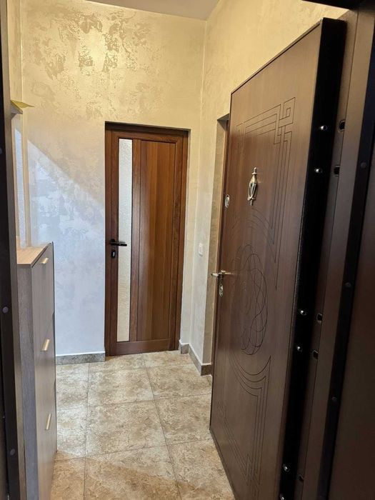 Дава се под наем Двустаен апартамент в София, Оборище - 40 кв.м за 750 € - Снимка #12