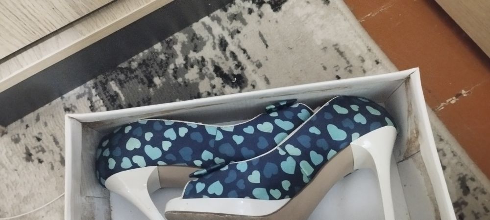 Продам туфли б.у