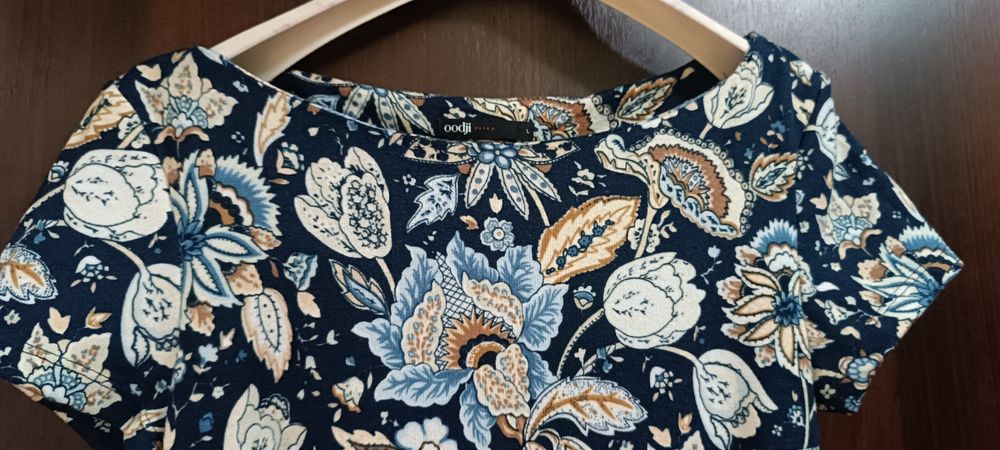 Платья Oogji продам