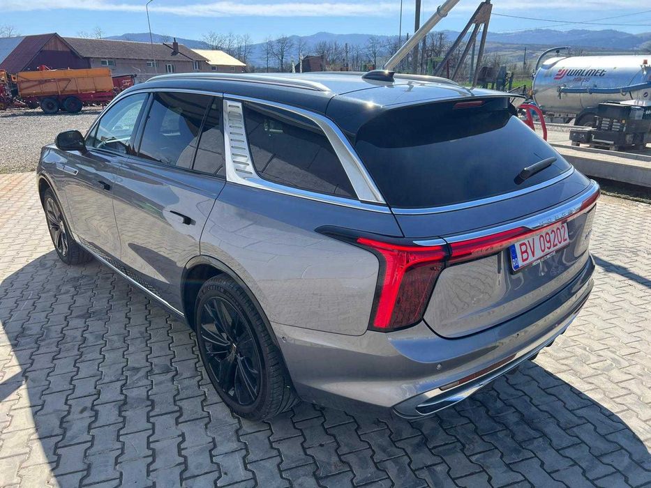 Hongqi E-HS9 • SUV Electric Premium • 551 CP / Autonomie 440 km • Full