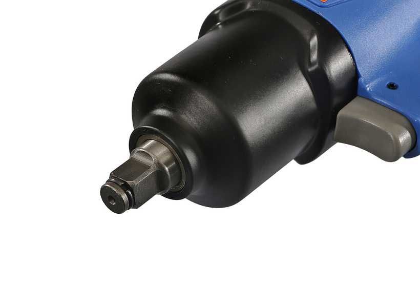 Гайковерт пневматический крутящий момент 1200 Нм, патрон 1/2"