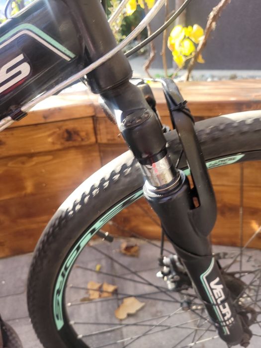 Bicicleta velors plus cauciucuri noi Maxiss