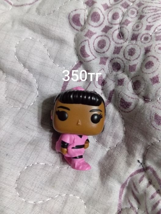 Фигурки очень странные дела