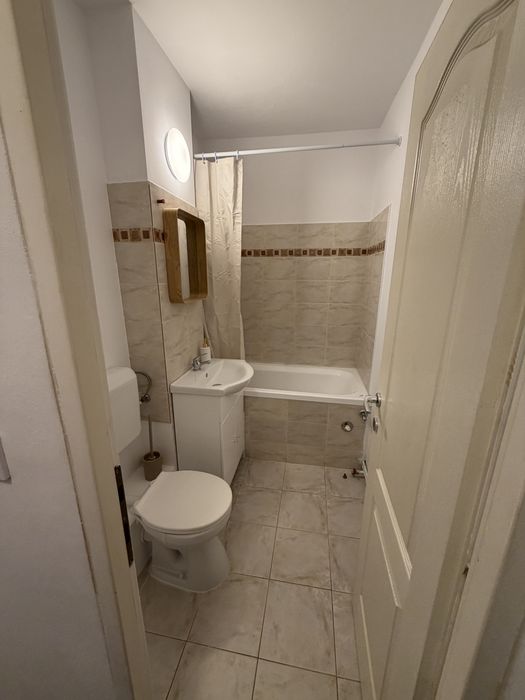 Inchiriere apartament 2 camere Brasov, Saturn