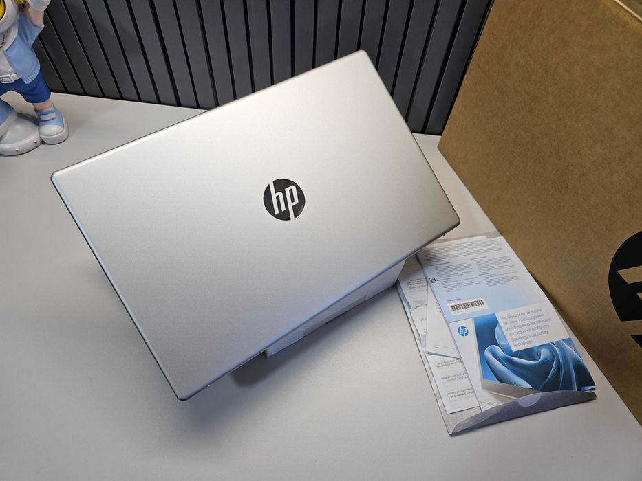 ПРОДАМ HP Laptop 15 Мощный Ноутбук Core™i7-1355U/16GB/512SSD/15.6"iPS.