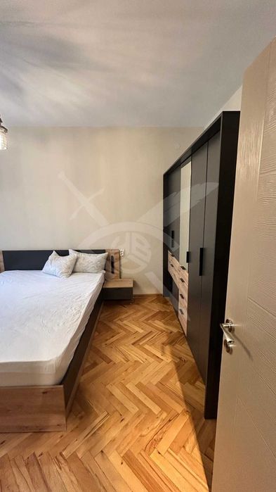 Дава се под наем Четиристаен апартамент в Пловдив, Христо Смирненски - 80 кв.м за 750 € - Снимка #3