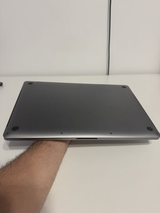 Macbook Pro 2019