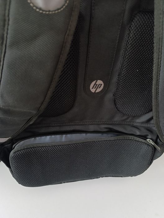 Ghiozdan laptop marca HP