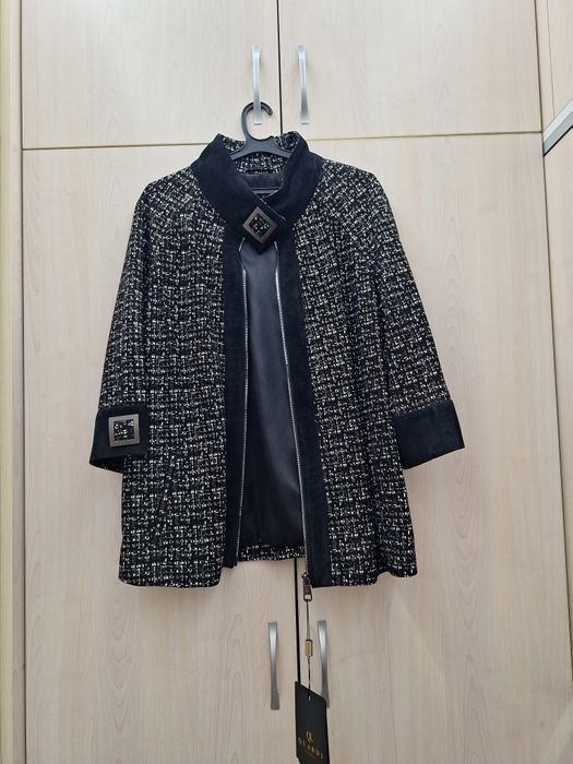 Ново дамско  яке