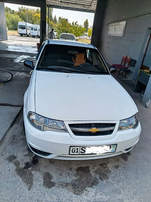 Nexia 2 DOHC sotiladi