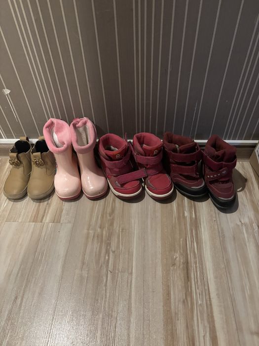 Детская обувь на девочку