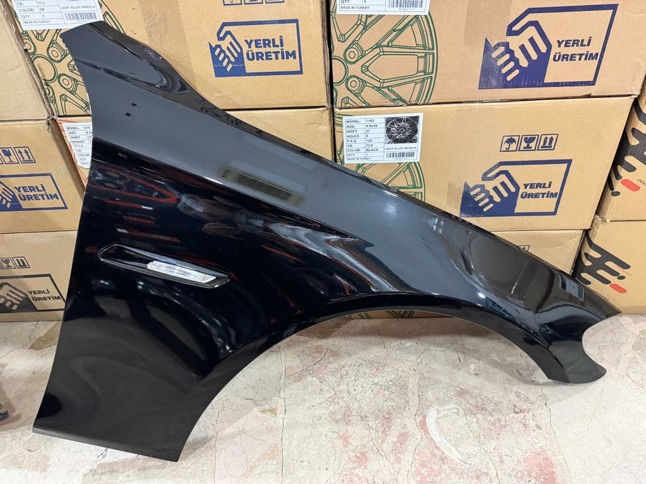 Aripa Dreapta (PASAGER) BMW Seria 5 F10 F11 Culoare 668